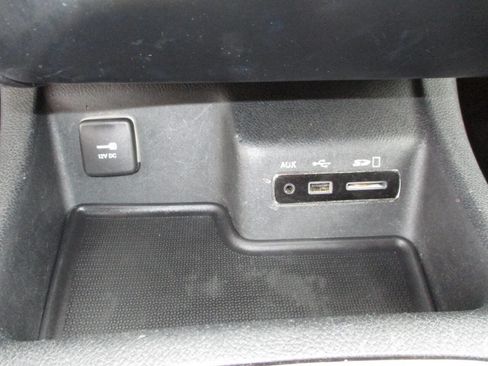 Used 2014 Dodge Durango SXT image 11