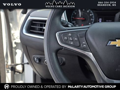 Used 2022 Chevrolet Equinox LS w/ LPO, Floor Liner Package FWD image 25