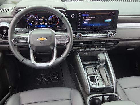 Certified 2024 Chevrolet Colorado LT w/ LT Convenience Package III RWD image 13