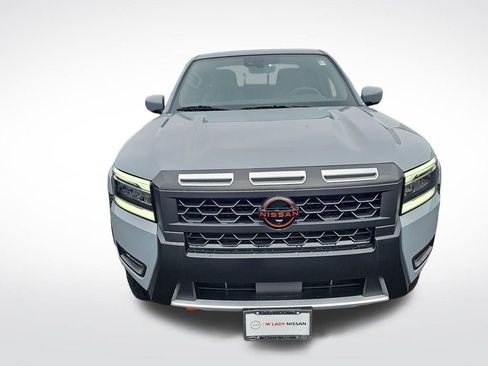 Used 2025 Nissan Frontier PRO-4X w/ Pro Premium Package image 11