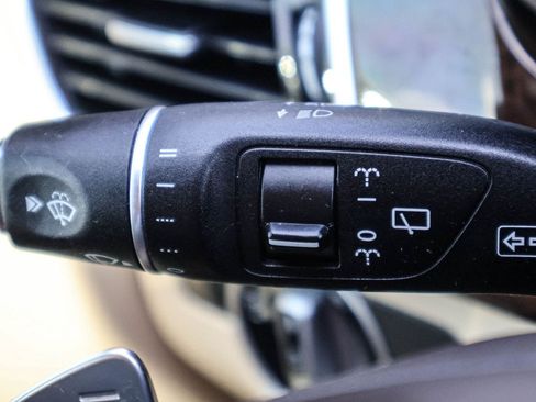 Used 2017 Mercedes-Benz GLS 450 4MATIC image 24