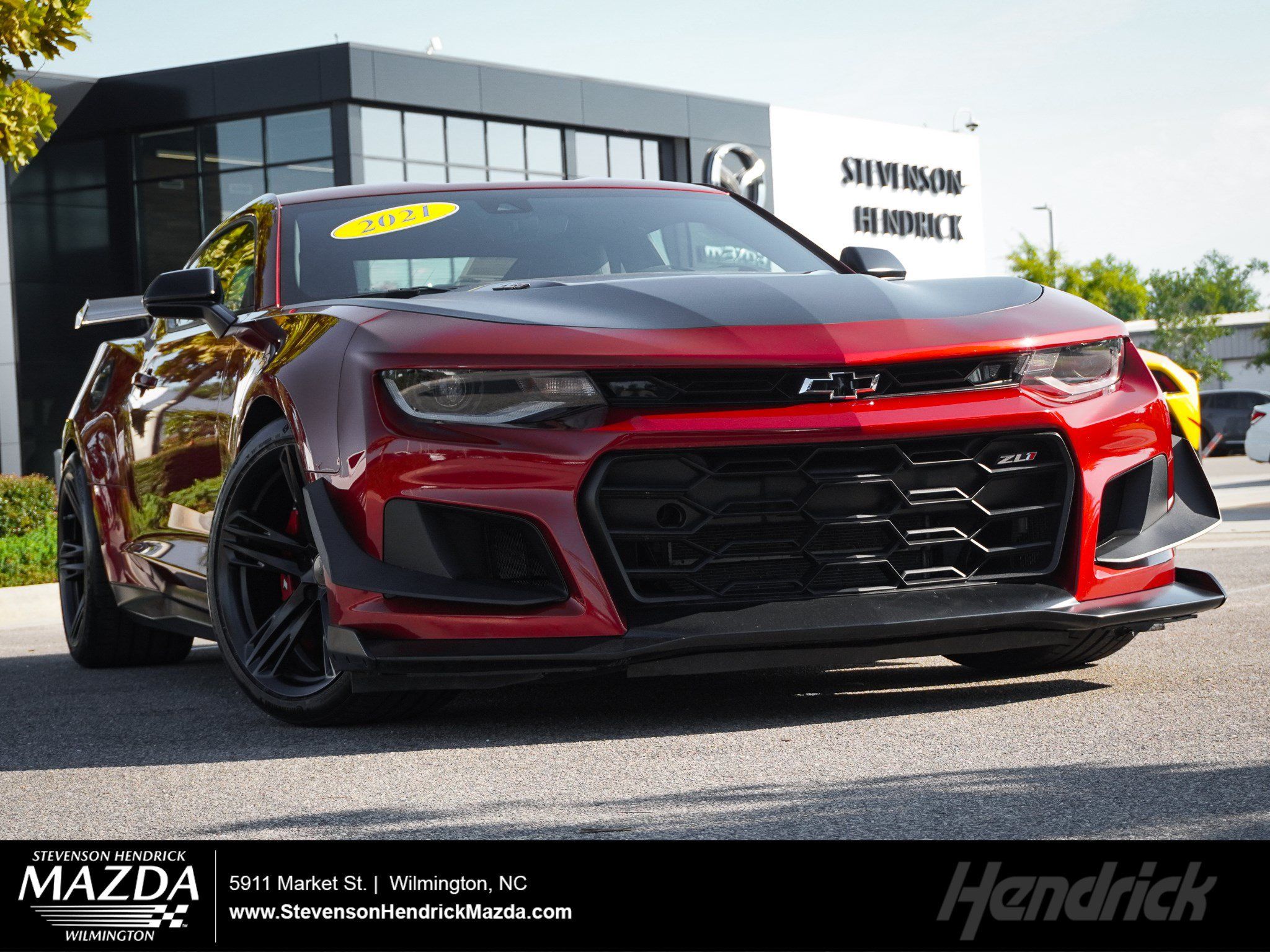 Used 2021 Chevrolet Camaro ZL1 RWD image 1