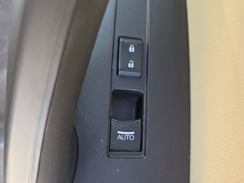 Used 2017 Acura RDX Technology Package image 31