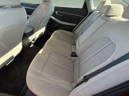 Used 2023 Hyundai Sonata SEL w/ Cargo Package image 19