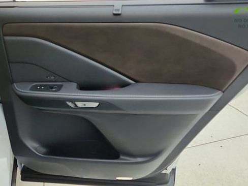Used 2026 Lexus TX 350 AWD w/ Technology Package image 28