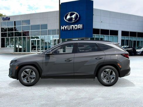 New 2026 Hyundai Tucson SEL image 3