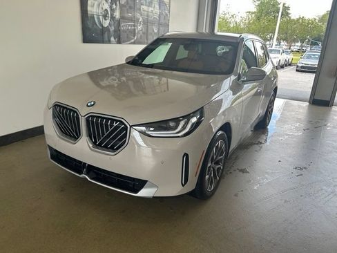 Used 2026 BMW X3 xDrive30i w/ Convenience Package AWD/4WD image 2