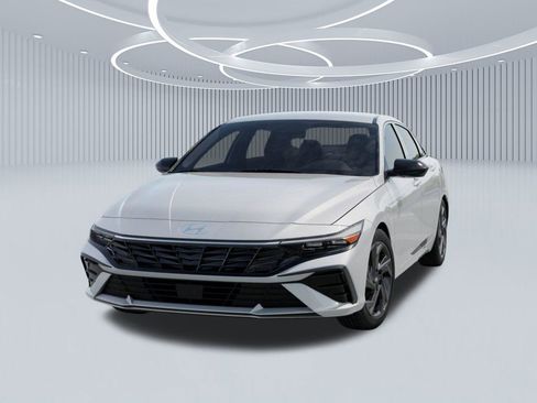 New 2026 Hyundai Elantra Sport image 6