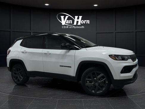 New 2026 Jeep Compass Limited AWD/4WD image 1