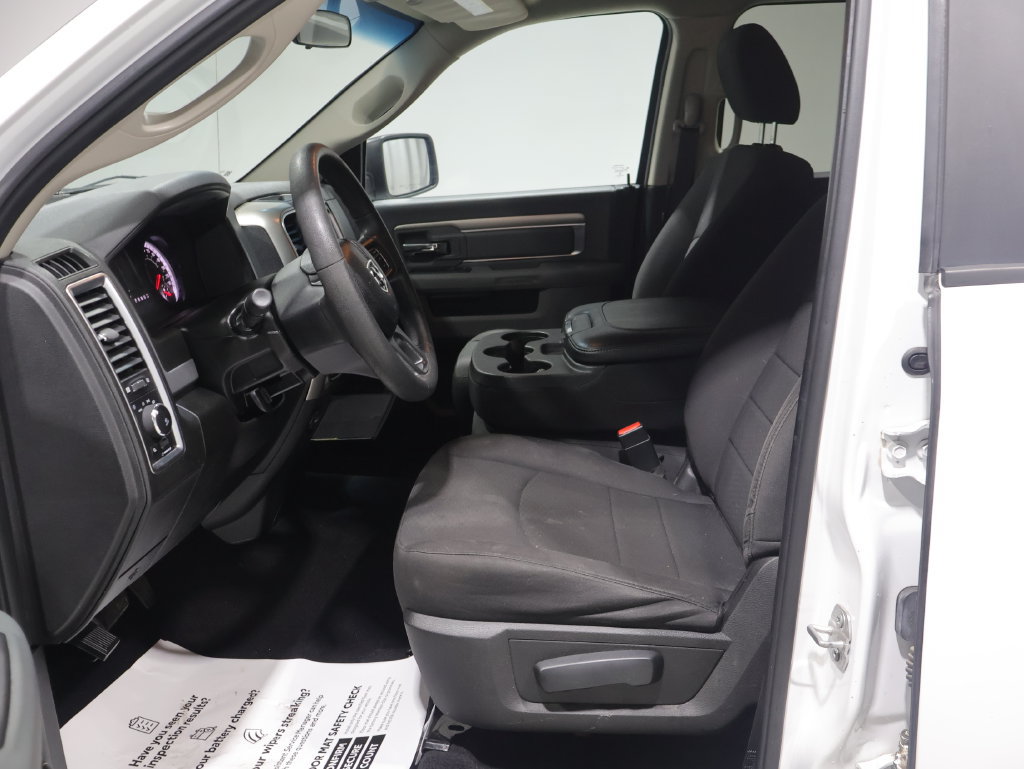 Used 2019 RAM 1500 Warlock AWD/4WD image 11