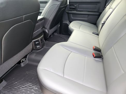 New 2026 RAM 3500 Tradesman w/ Chrome Appearance Group AWD/4WD image 25