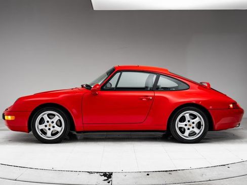 Used 1995 Porsche 911 Carrera RWD image 2