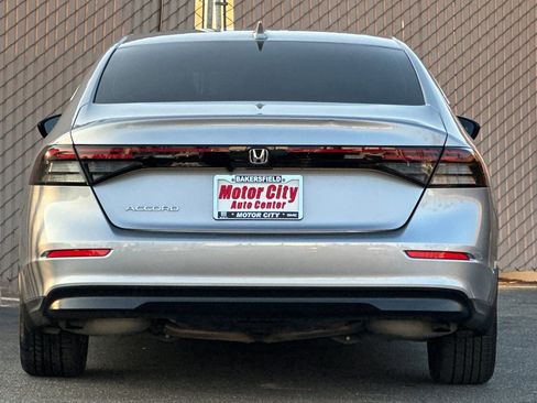 Used 2023 Honda Accord EX image 5