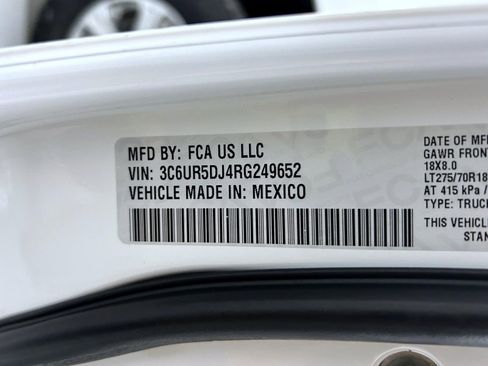 Used 2024 RAM 2500 Big Horn image 25