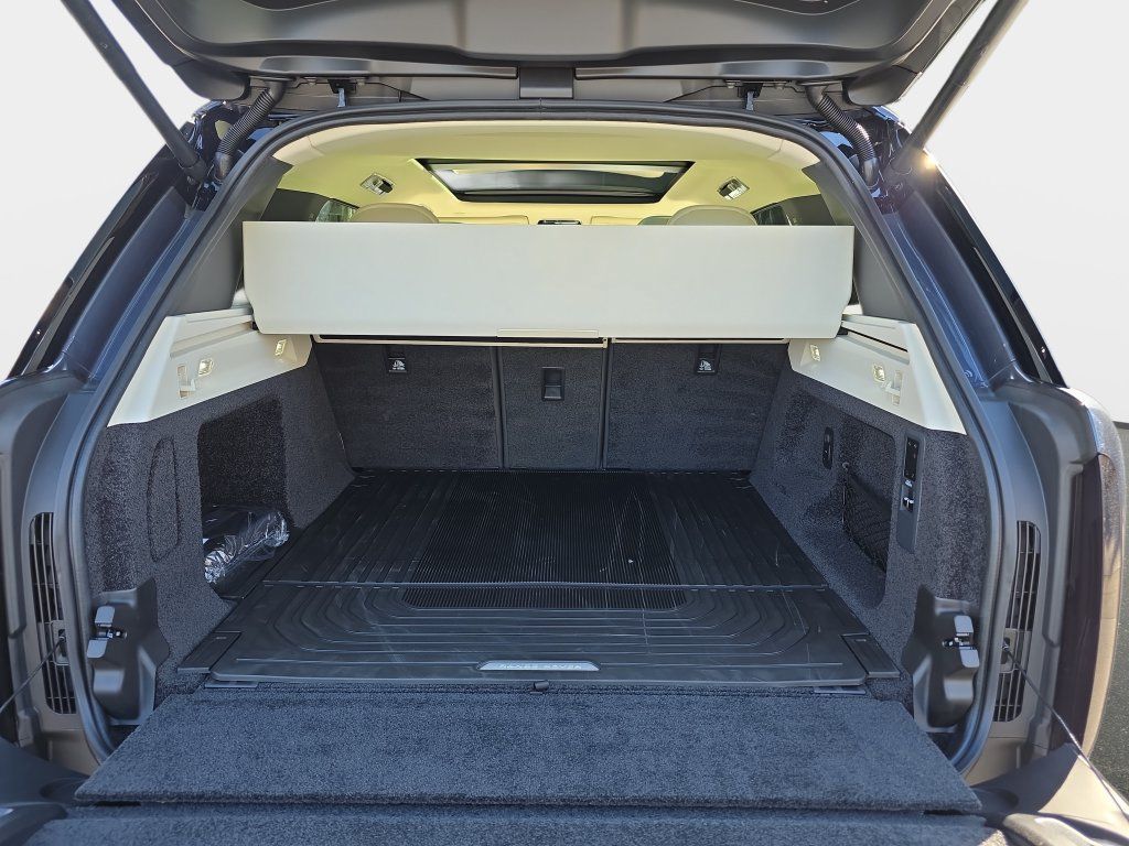 New 2026 Land Rover Range Rover SE AWD/4WD image 12