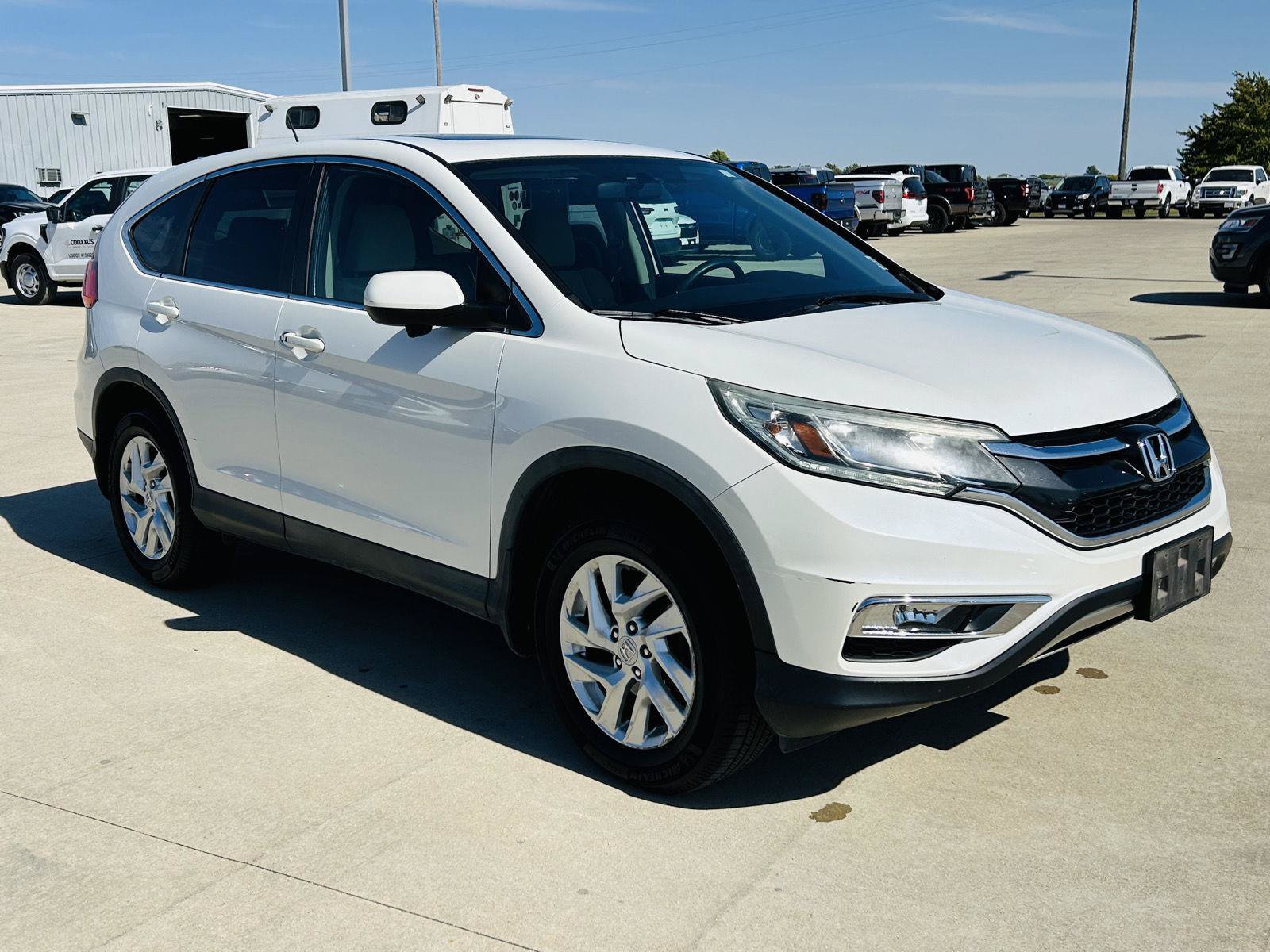 Used 2015 Honda CR-V EX image 2