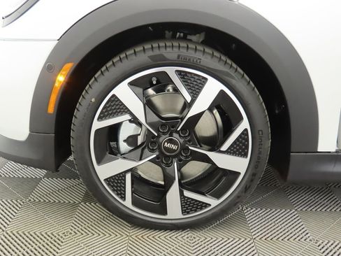 Used 2026 MINI Cooper 2-Door Hardtop image 29