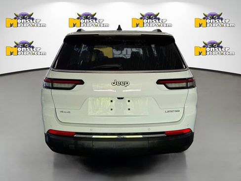 Used 2024 Jeep Grand Cherokee L Limited AWD/4WD image 5