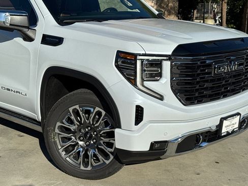 New 2026 GMC Sierra 1500 Denali Ultimate AWD/4WD image 3