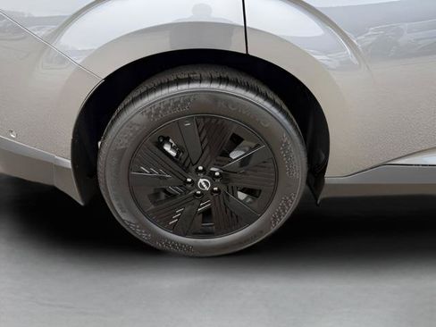 Used 2025 Nissan Murano SV AWD/4WD image 24