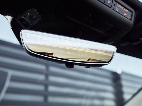 Used 2023 Chevrolet Corvette Z06 w/ Stealth Interior Trim Package RWD image 73