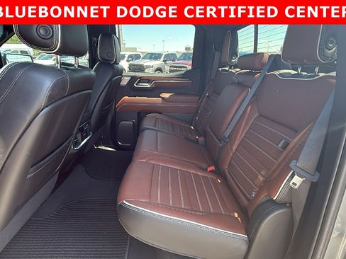 Used 2024 GMC Sierra 1500 Denali Ultimate AWD/4WD image 18