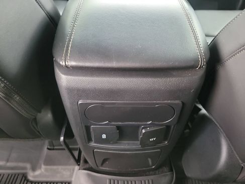 Certified 2023 Ford Explorer XLT w/ Equipment Group 202A RWD image 13