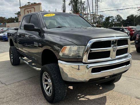 Used 2015 RAM 2500 SLT image 3