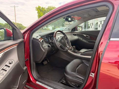 Used 2010 Buick LaCrosse CXS FWD image 10