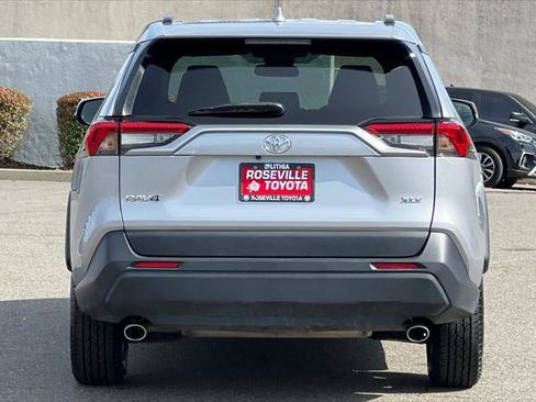 Certified 2024 Toyota RAV4 XLE FWD image 8