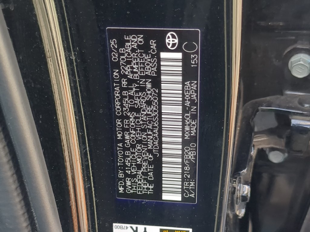 Used 2025 Toyota Prius LE FWD image 33