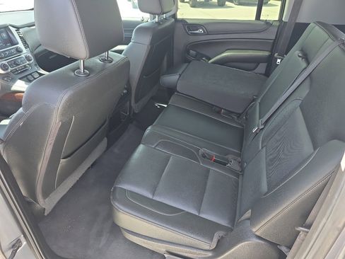 Used 2019 GMC Yukon XL SLT AWD/4WD image 16
