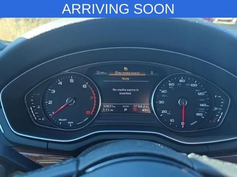 Used 2023 Audi A4 2.0T Premium w/ Convenience Package image 3