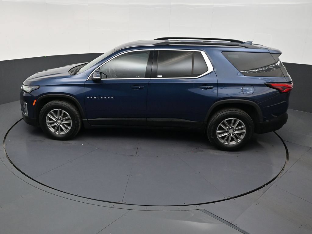Used 2023 Chevrolet Traverse LT FWD image 10