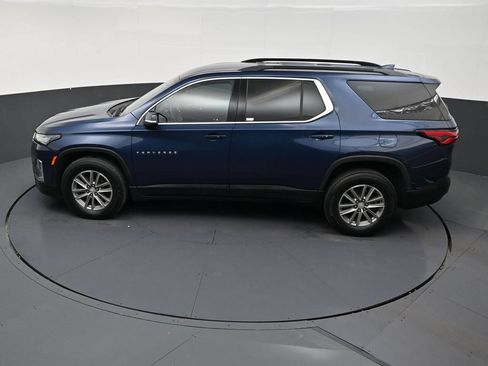 Used 2023 Chevrolet Traverse LT FWD image 10