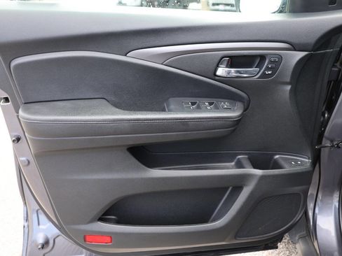 Used 2020 Honda Pilot EX-L image 12