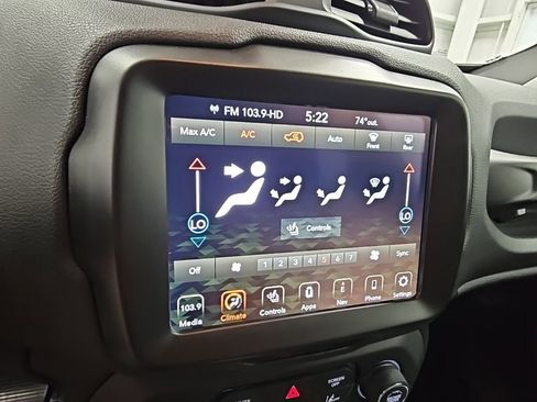 Used 2023 Jeep Renegade Trailhawk w/ Trailhawk Elite Group image 15