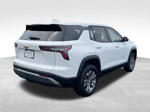 New 2026 Chevrolet Equinox LT w/ Safety and Technology Package FWD image 8