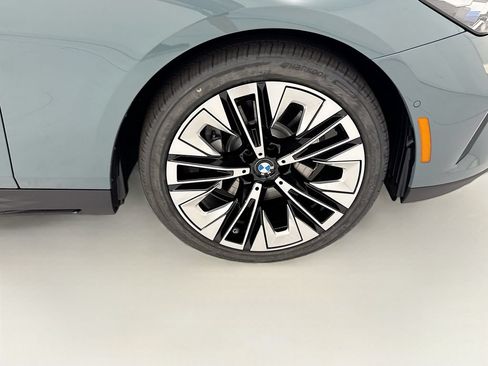 New 2027 BMW 530i w/ Premium Package RWD image 31