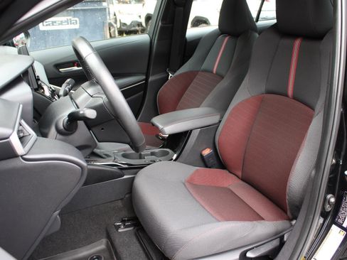 Used 2024 Toyota Corolla SE image 15