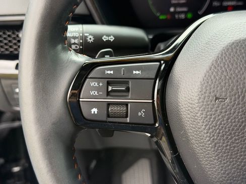 Used 2024 Honda CR-V Sport Touring image 19