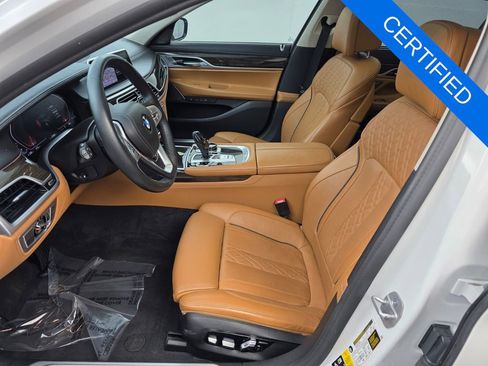 Used 2022 BMW 750i xDrive w/ Executive Package AWD/4WD image 9
