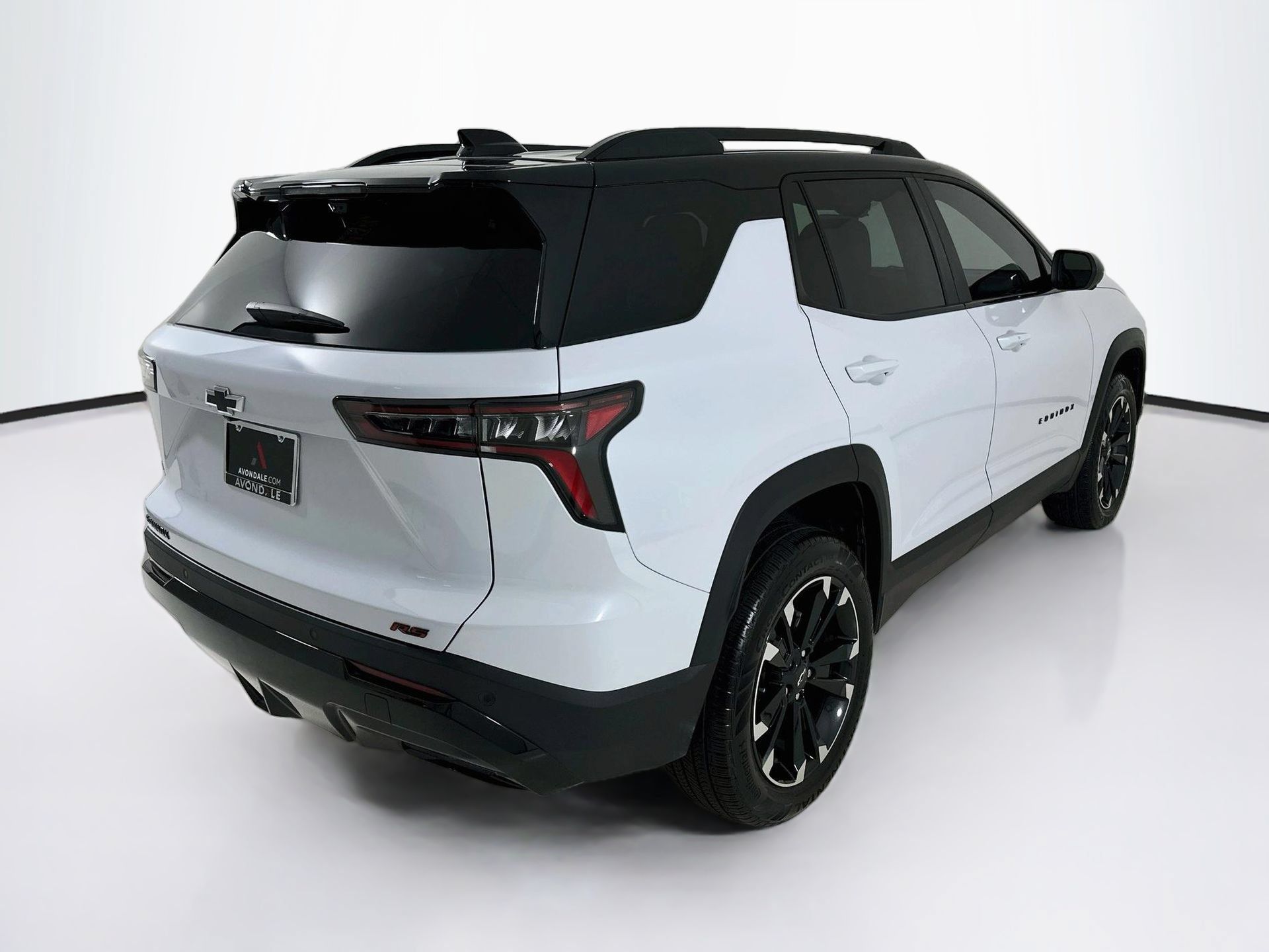 Used 2026 Chevrolet Equinox RS w/ Safety and Technology Package FWD image 8