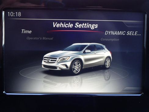 Used 2017 Mercedes-Benz GLA 250 4MATIC image 24