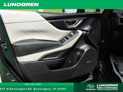 Used 2023 Subaru Forester Limited AWD/4WD image 10
