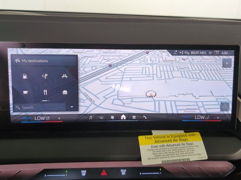 Used 2025 BMW X3 xDrive30i w/ Premium Package image 25