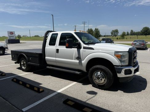 Used 2015 Ford F350 XL w/ Power Equipment Group AWD/4WD image 3