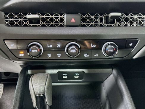Certified 2024 Honda Accord EX image 16