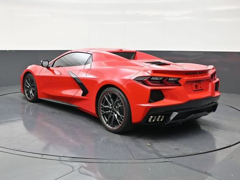 Used 2023 Chevrolet Corvette Stingray Convertible RWD image 3