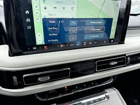New 2026 Lincoln Aviator Reserve AWD/4WD image 16
